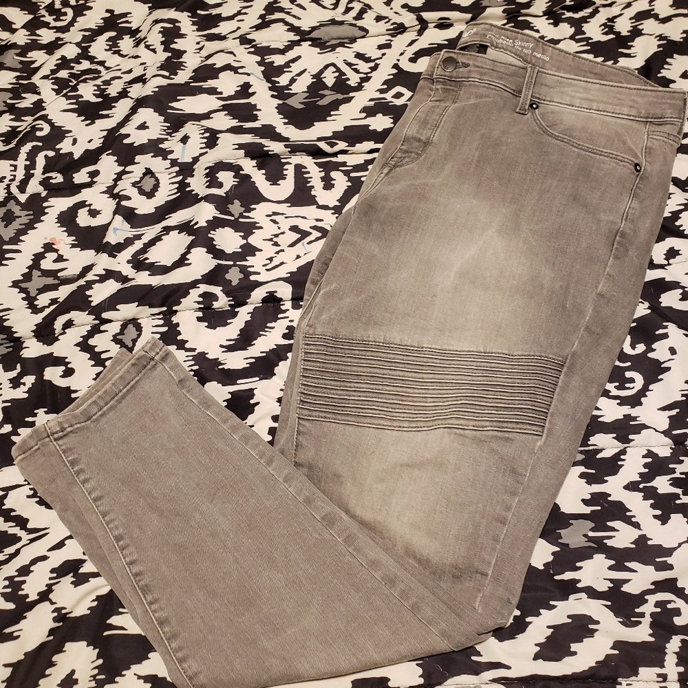 Men's Grey Skinny Denim Jeans